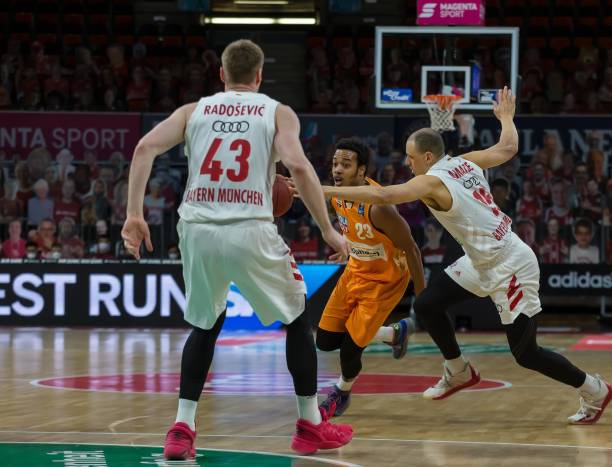 卡努的缺席 卡努的缺席