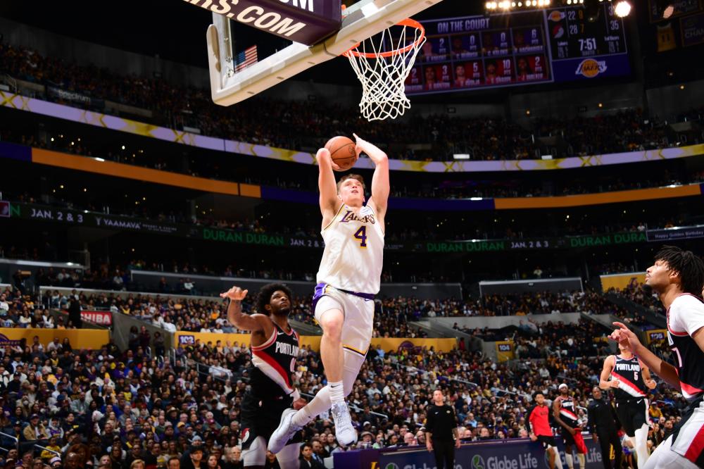 无论是场上 无论是场上